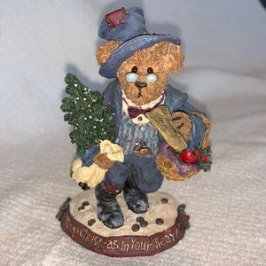 Boyd’s Bears & Friends figurine